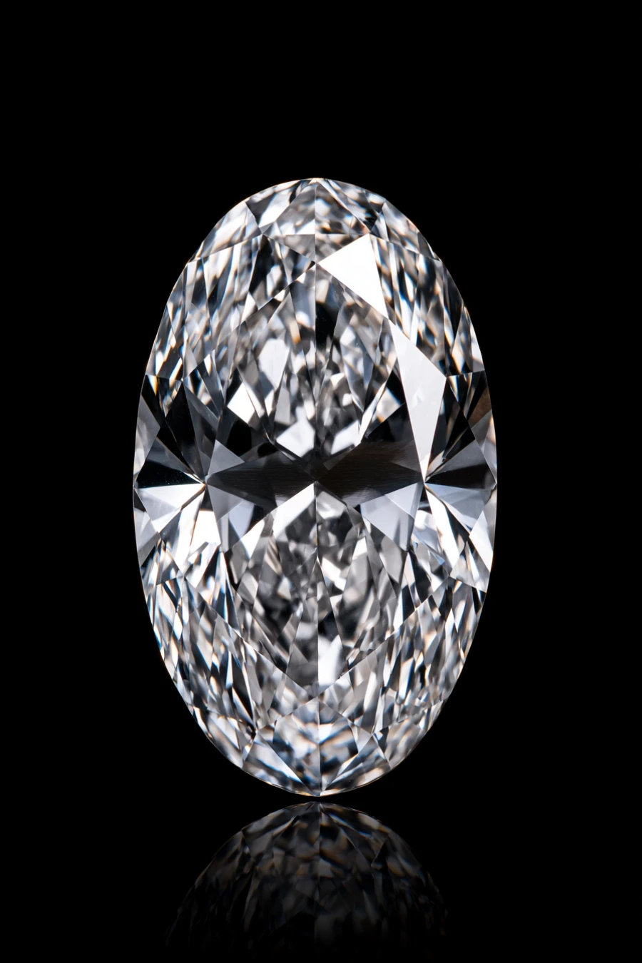 12 Engagement Ring Cuts and Diamond Shapes Compared 4 Oval diamond, one of the most requested engagement ring cuts
